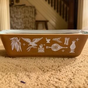 Vintage Pyrex Americana Brown White Refrigerator Casserole Dish #0503 1 1/2 QT